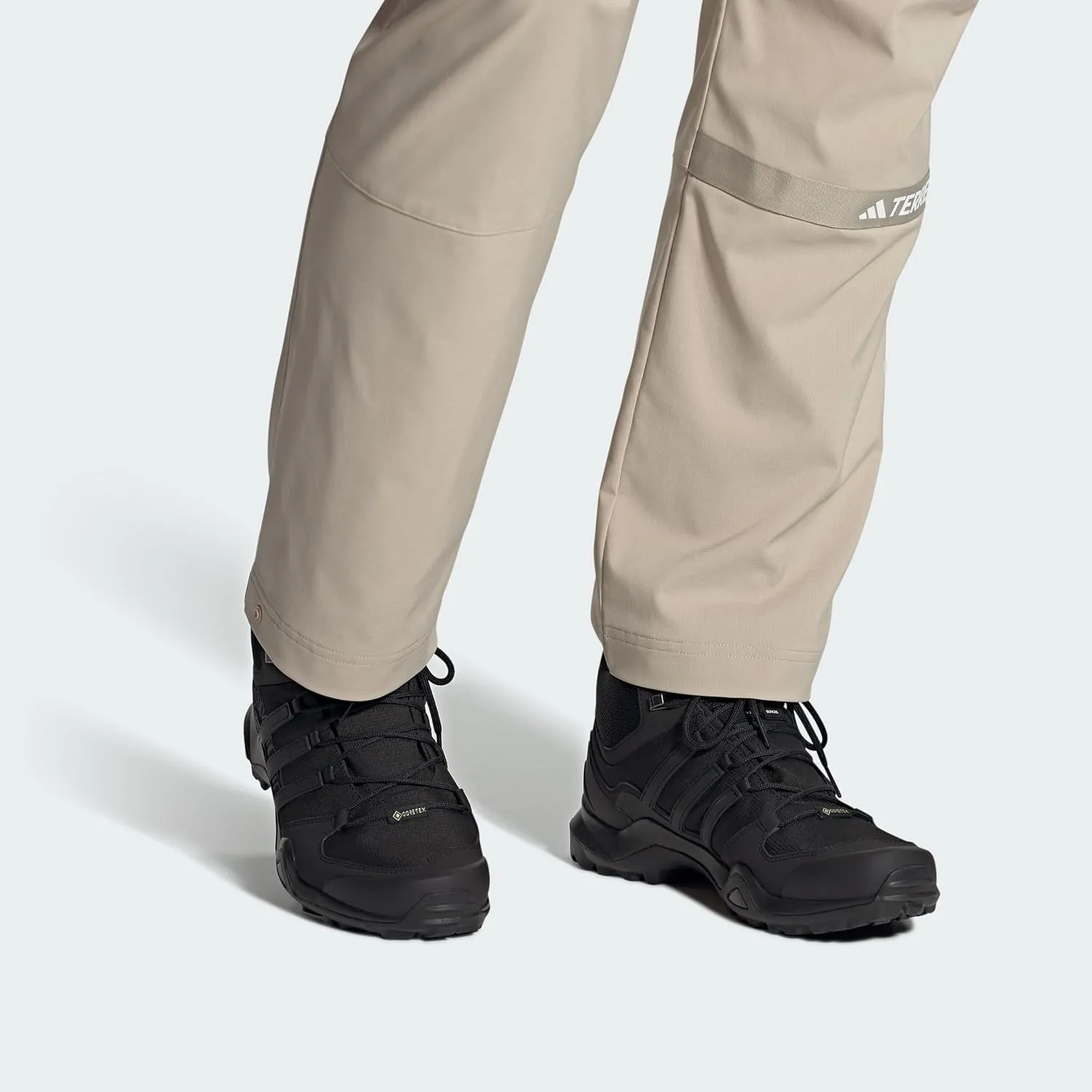 adidas Men's Sneaker Hiking Shoes