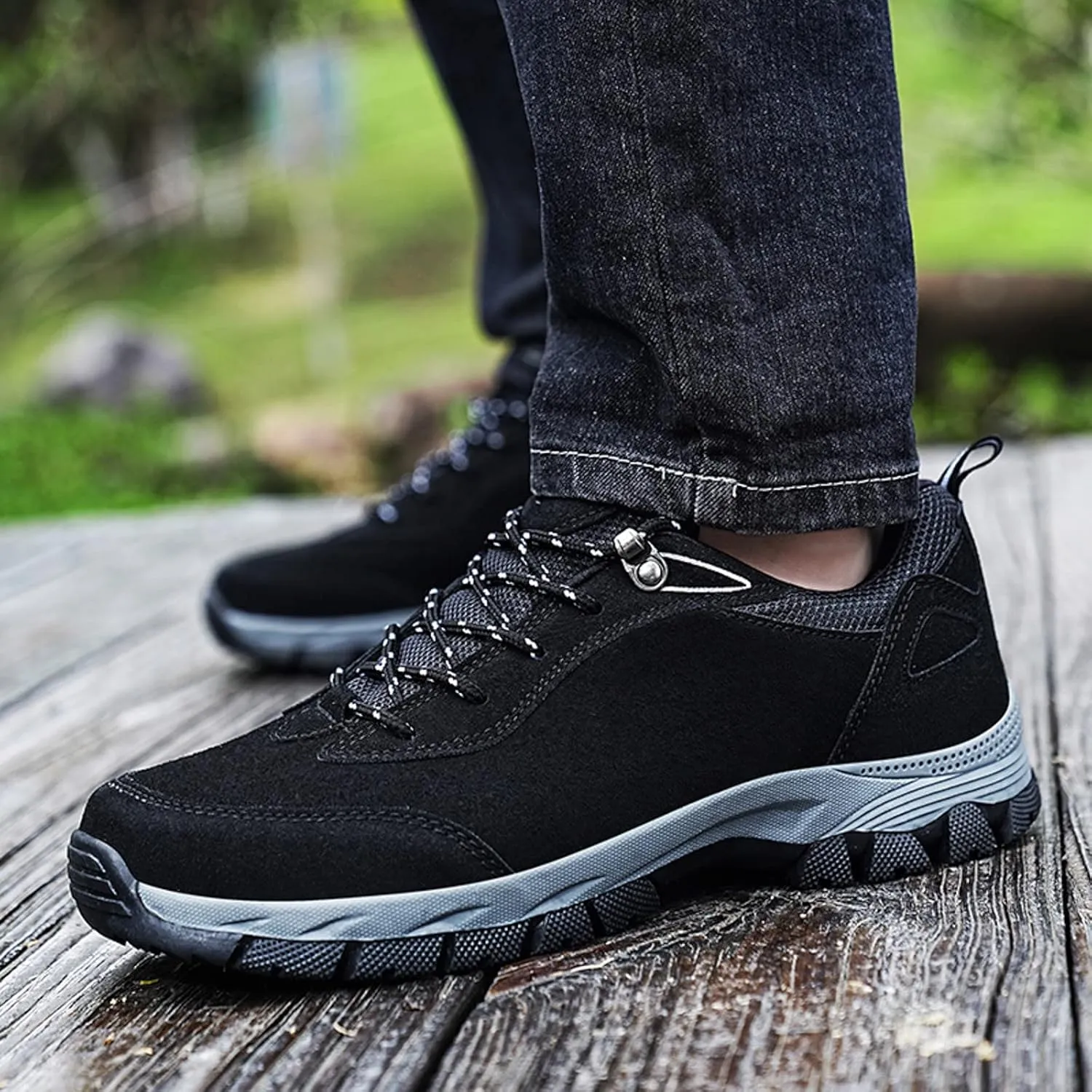 Hiking Shoes Men Outdoor Shoes Non-Slip Trailing Camping Trekking Sneakers Walking Shoes Casual Work Shoes Hiking Sneakers