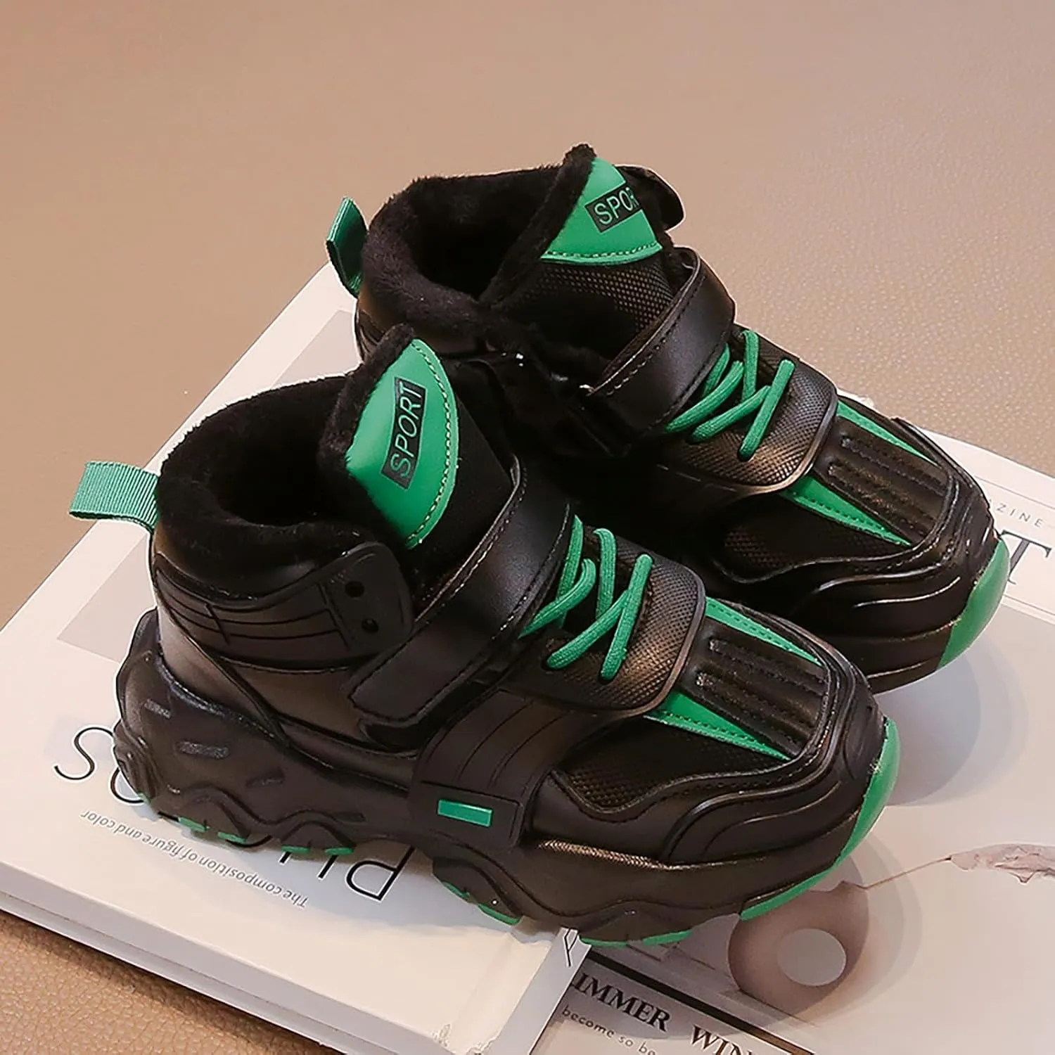 Kids Lightweight Hiking Boots Boys Girls Outdoor Warm Walking Climbing Sneakers Comfortable Non-Slip Snow Shoes