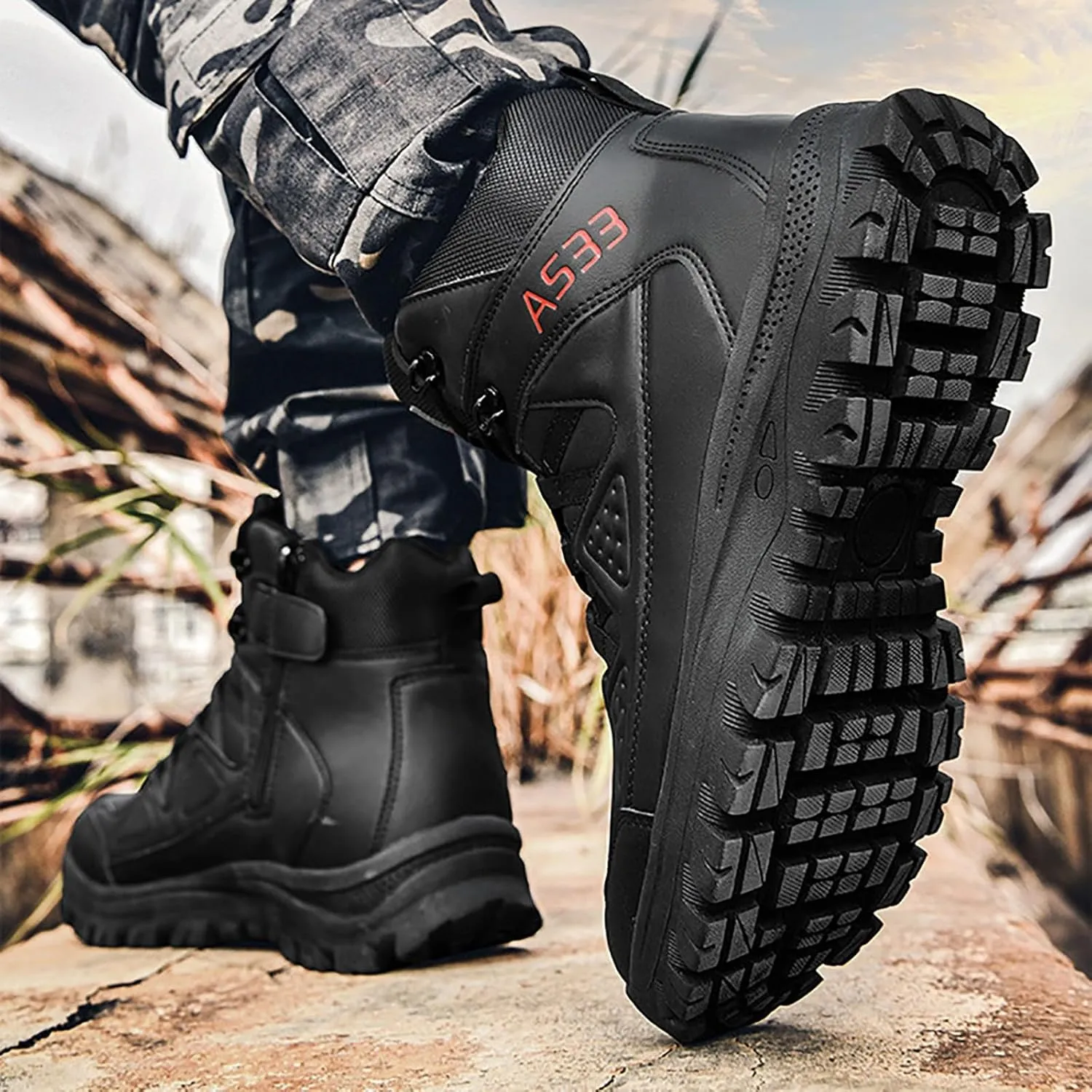 Men's Lace Up Breathable High Top Boots Waterproof Tactical Boots Military Army Outdoor Shoes For Hiking Climbing