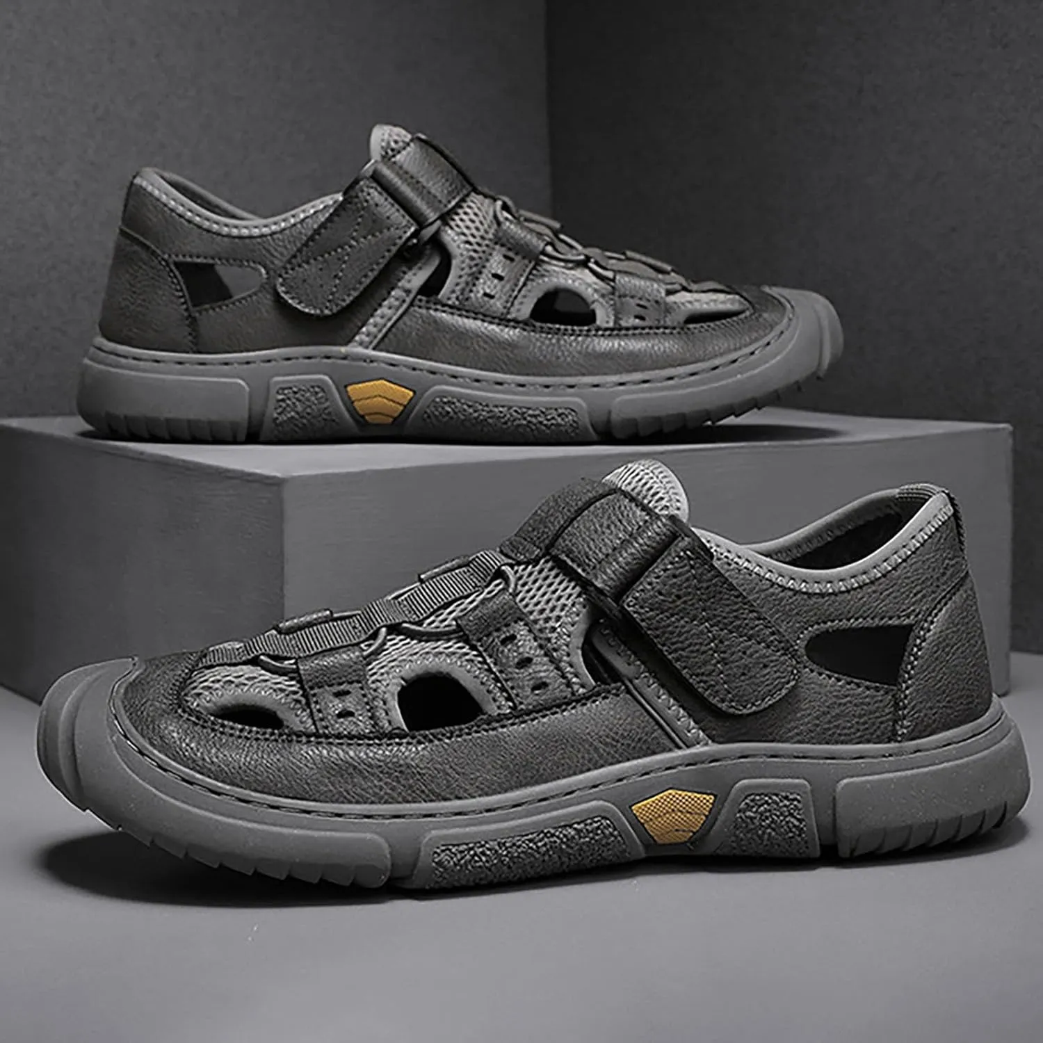 Men's Outdoor Casual Shoes Mesh Shoes Non Slip Breathable Sports Hiking Shoes Travel Hiking Shoes mens sandals