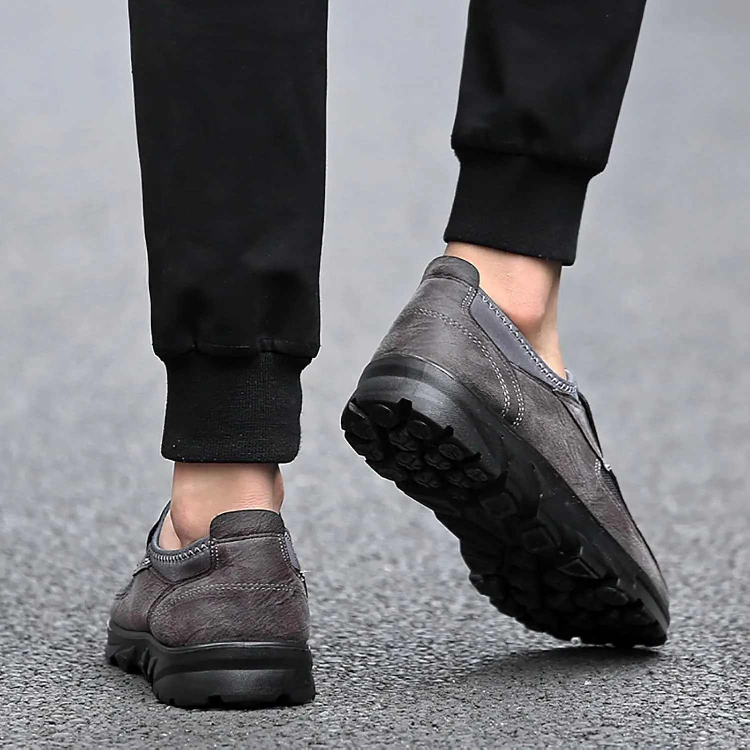Men's Waterproof Hiking Shoes Slip On Leather Non Slip Outdoor Walking Climbing Casual Loafers Comfortable Work Business Shoes for Men All Day Workout Long Standing