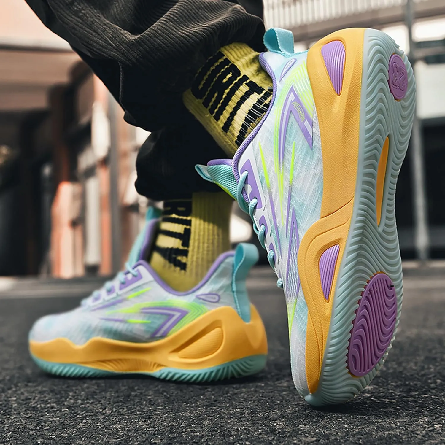 Men's Women's High-Top Basketball Shoes - Breathable Mesh with Cushioned Midsole & Non-Slip Rubber Outsole, Vibrant Split-Color Design Sport Shoes, Indoor/Outdoor Court Sneakers