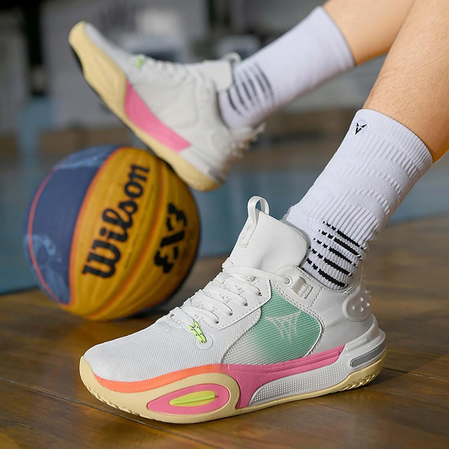 Unisex Basketball Shoes, Lightweight and wear-Resistant Basketball Shoes, Men's Fashionable Sports Shoes