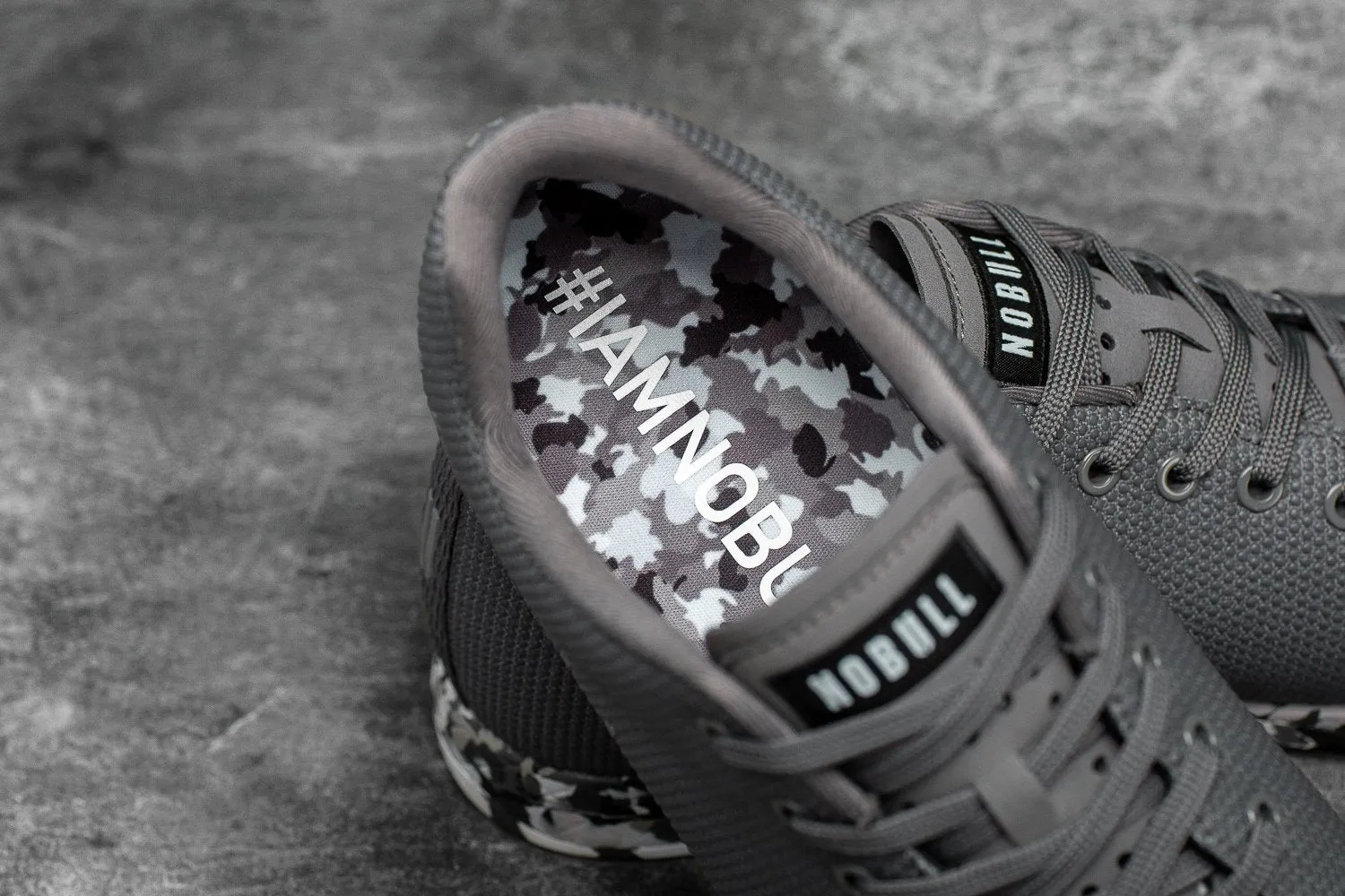 WILD GRANITE TRAINER (WOMEN'S)