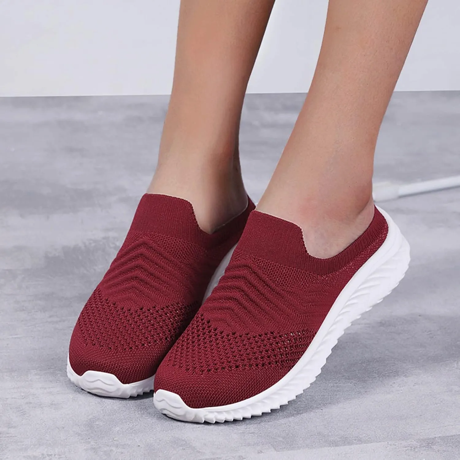 Women's Orthopedic Clogs with Air Cushion Support to Reduce Back and Knee Pressure Mesh Shoes Slip-On Slippers
